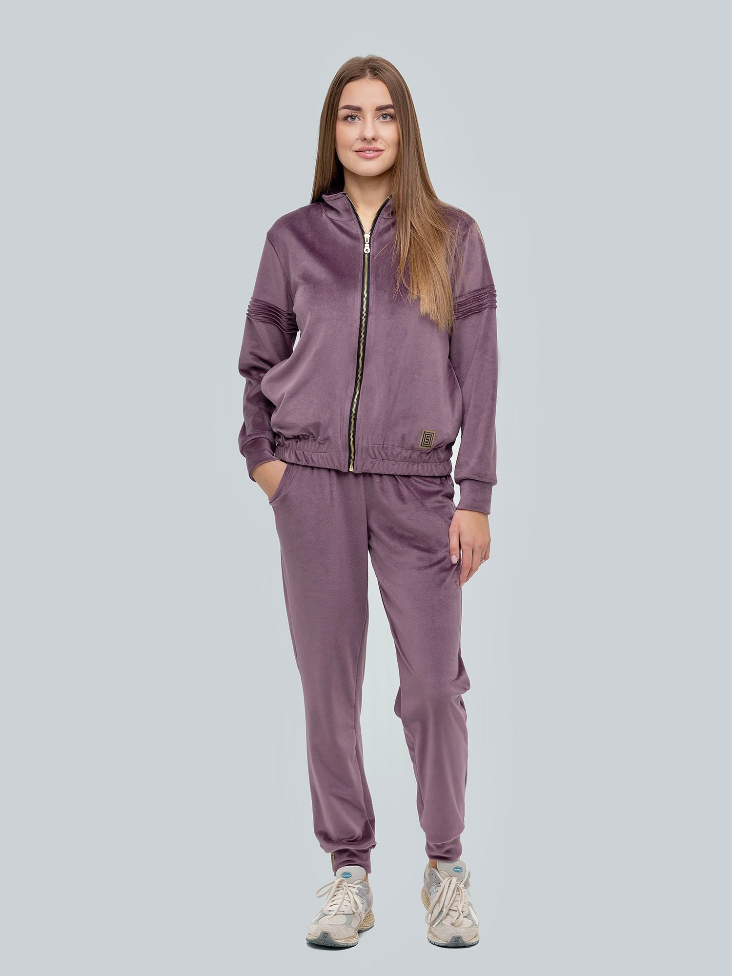 Veliūrinis laisvalaikio kostiumas "Soft lavender"