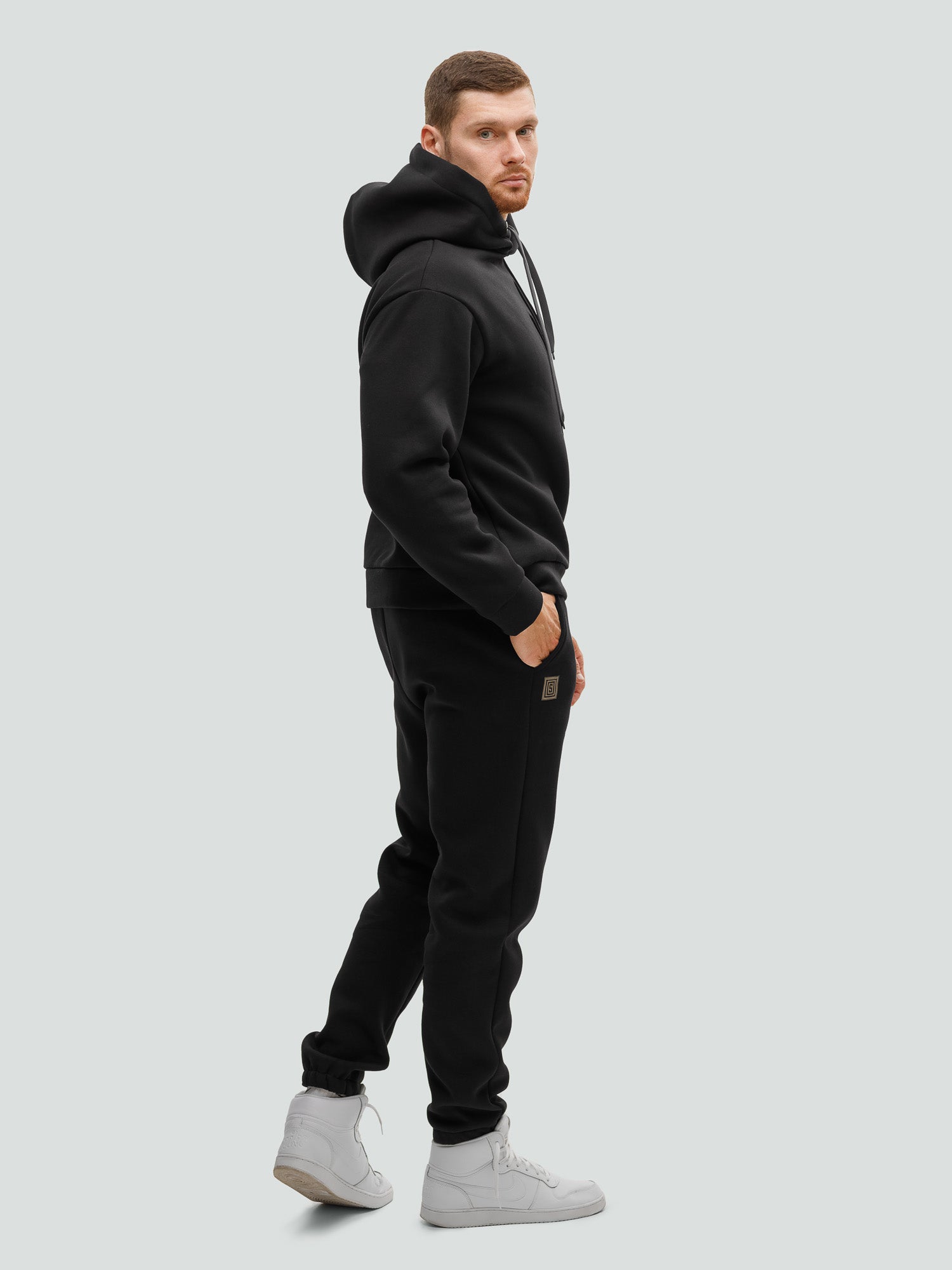 Black Tracksuit "Comfort" with fluff
