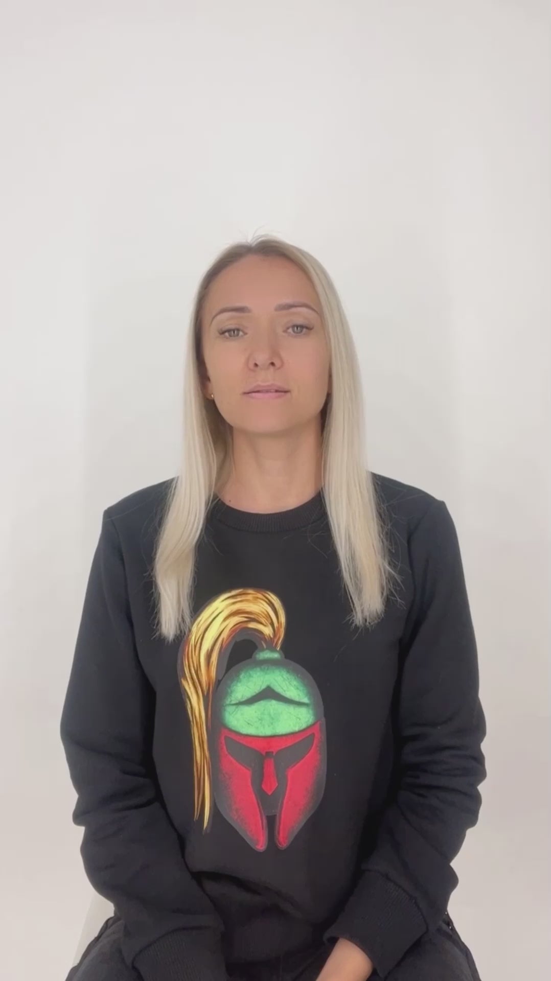 Green sweater "Los Lituanos"