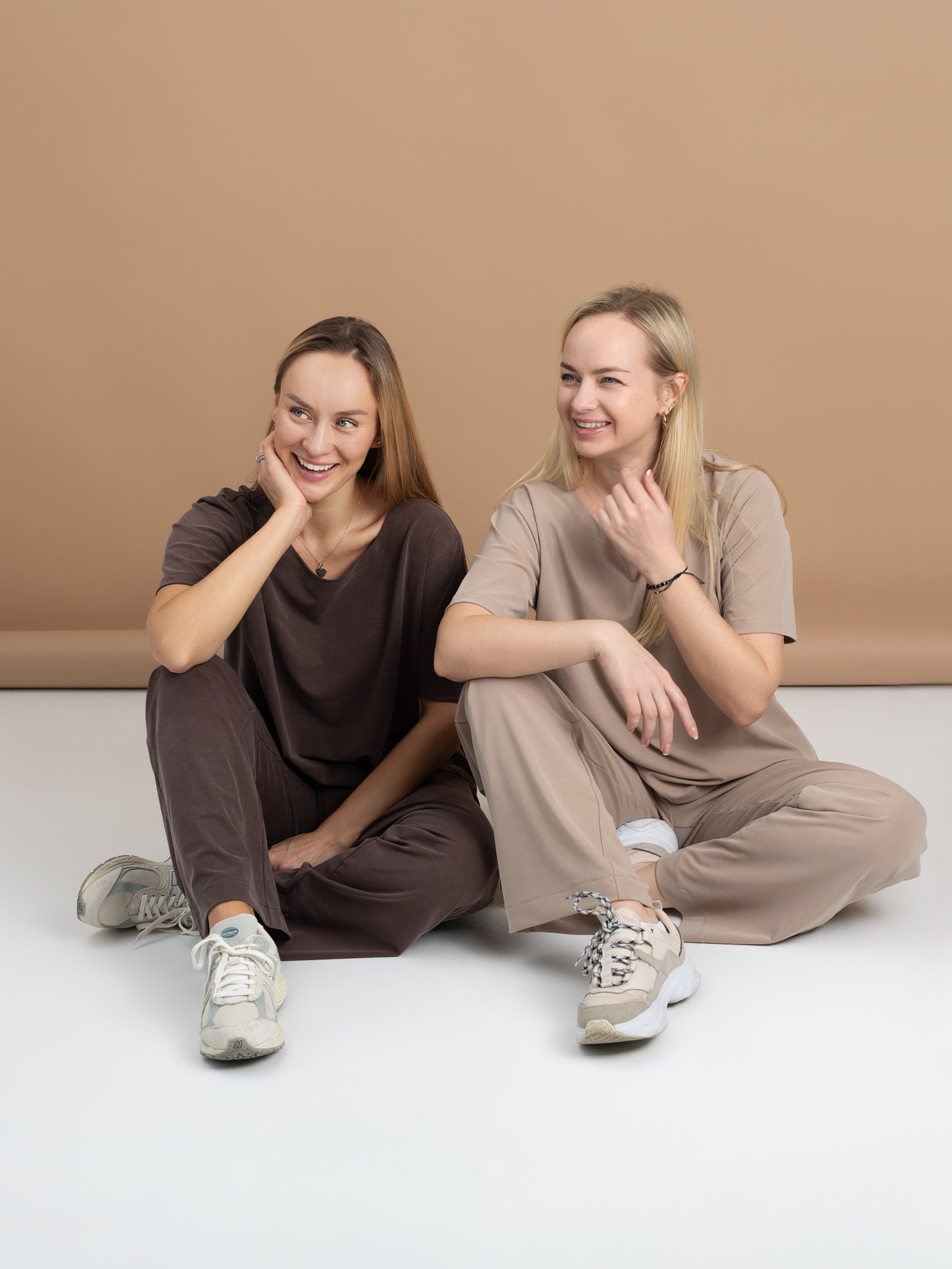 Chocolate Tracksuit "Aura" (Copy) 
