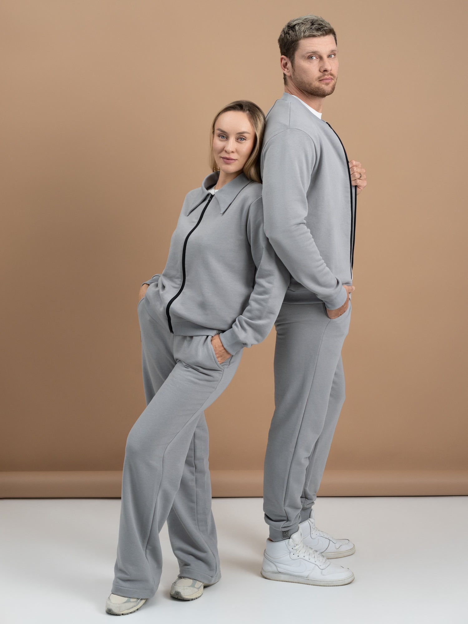 Laisvalaikio kostiumas "Flow" grey