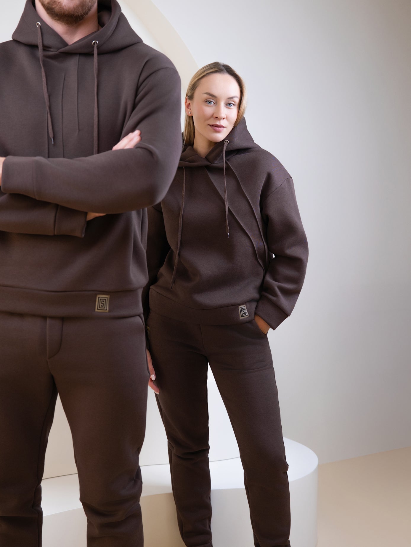 Šokoladinis laisvalaikio kostiumas "Comfort" su pūkeliu