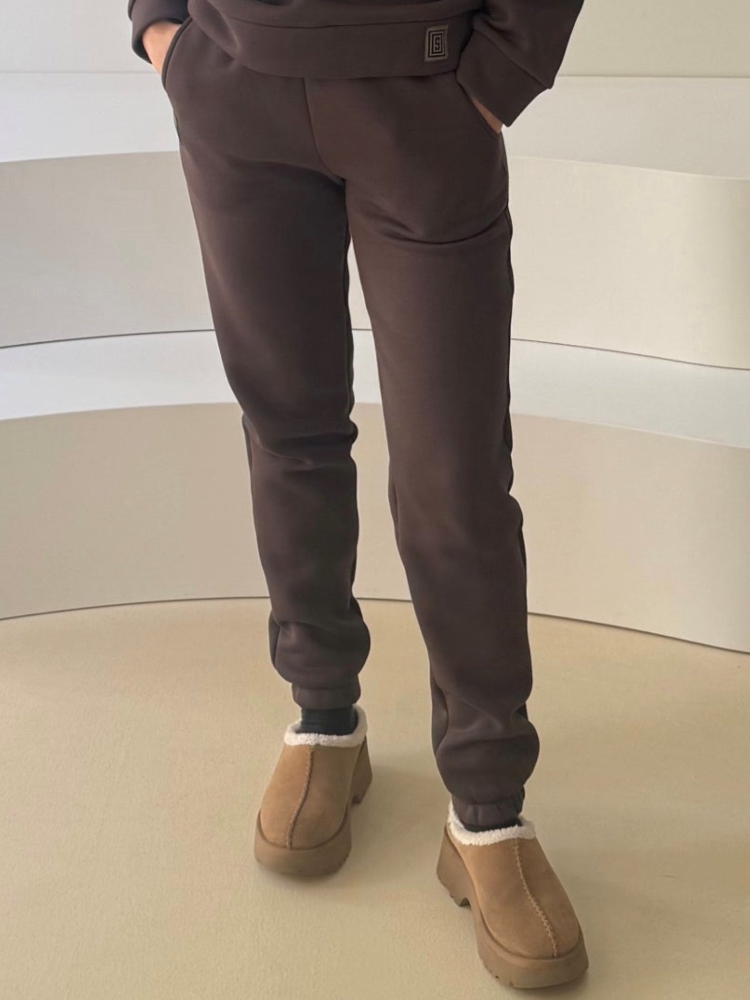 Laisvalaikio kelnės "Comfort" su pūkeliu (spalva pasirinktinai)