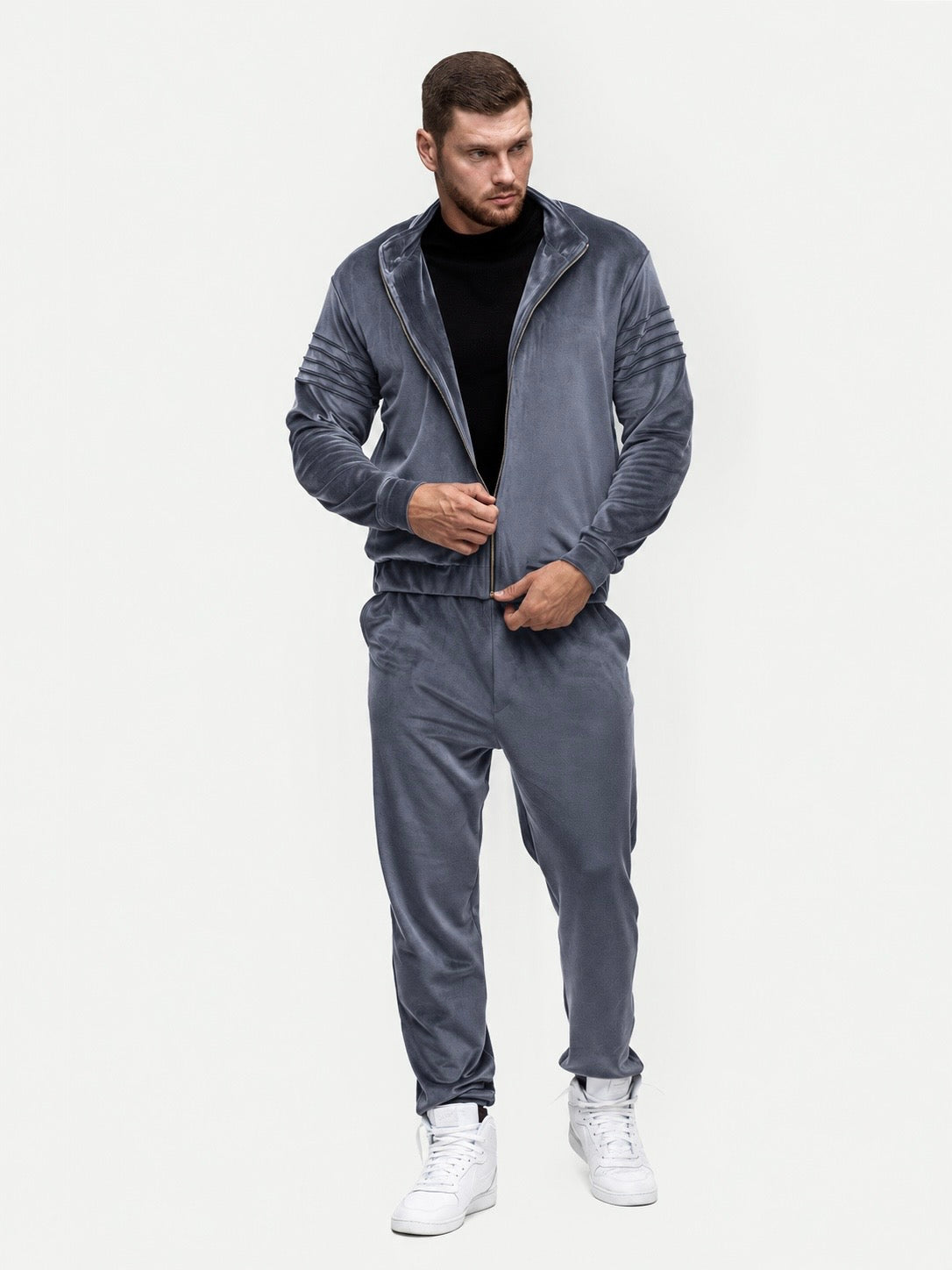 Veliūrinis laisvalaikio kostiumas "Soft blue grey"