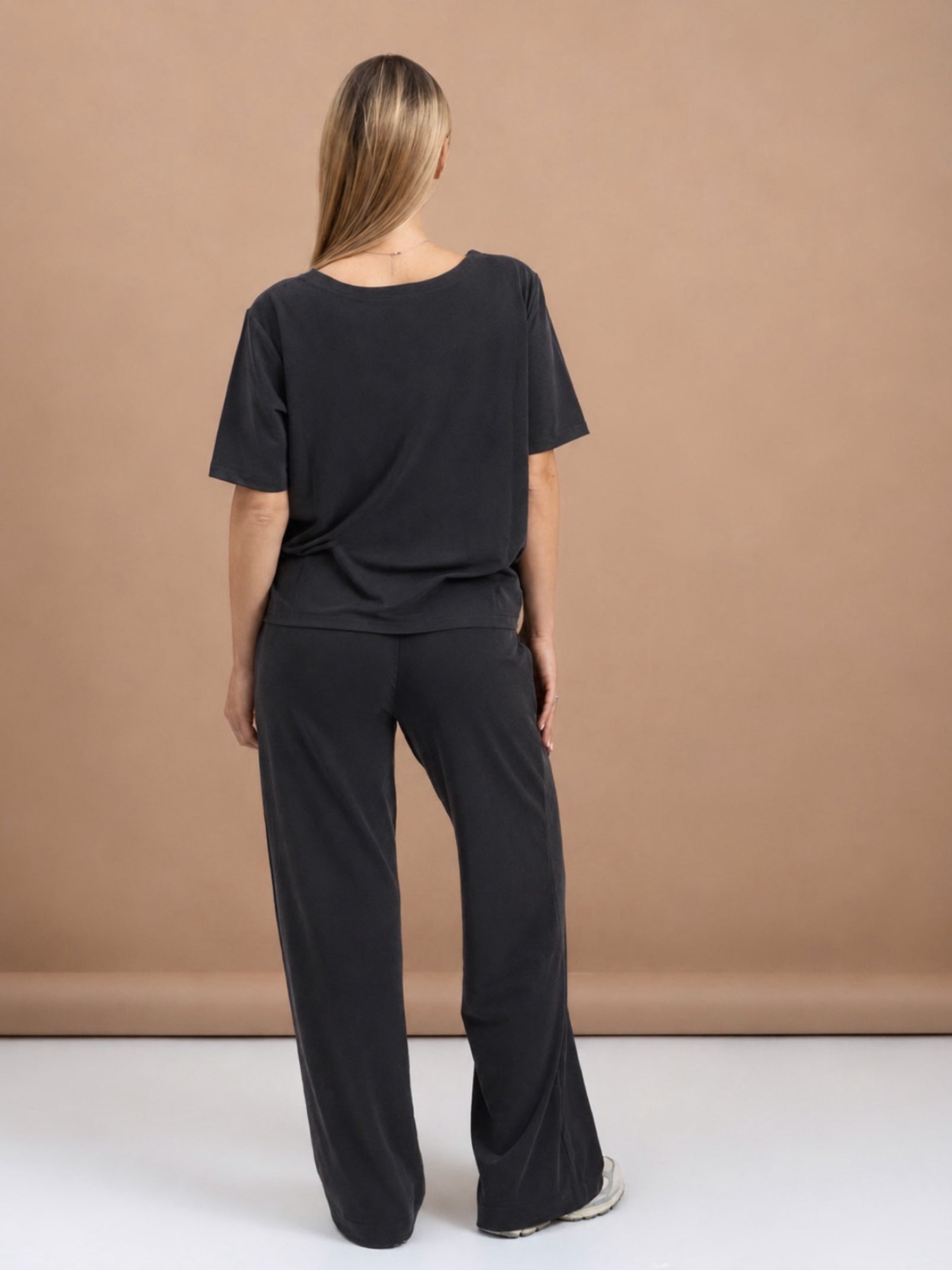 Black Tracksuit "Aura" (Copy) 