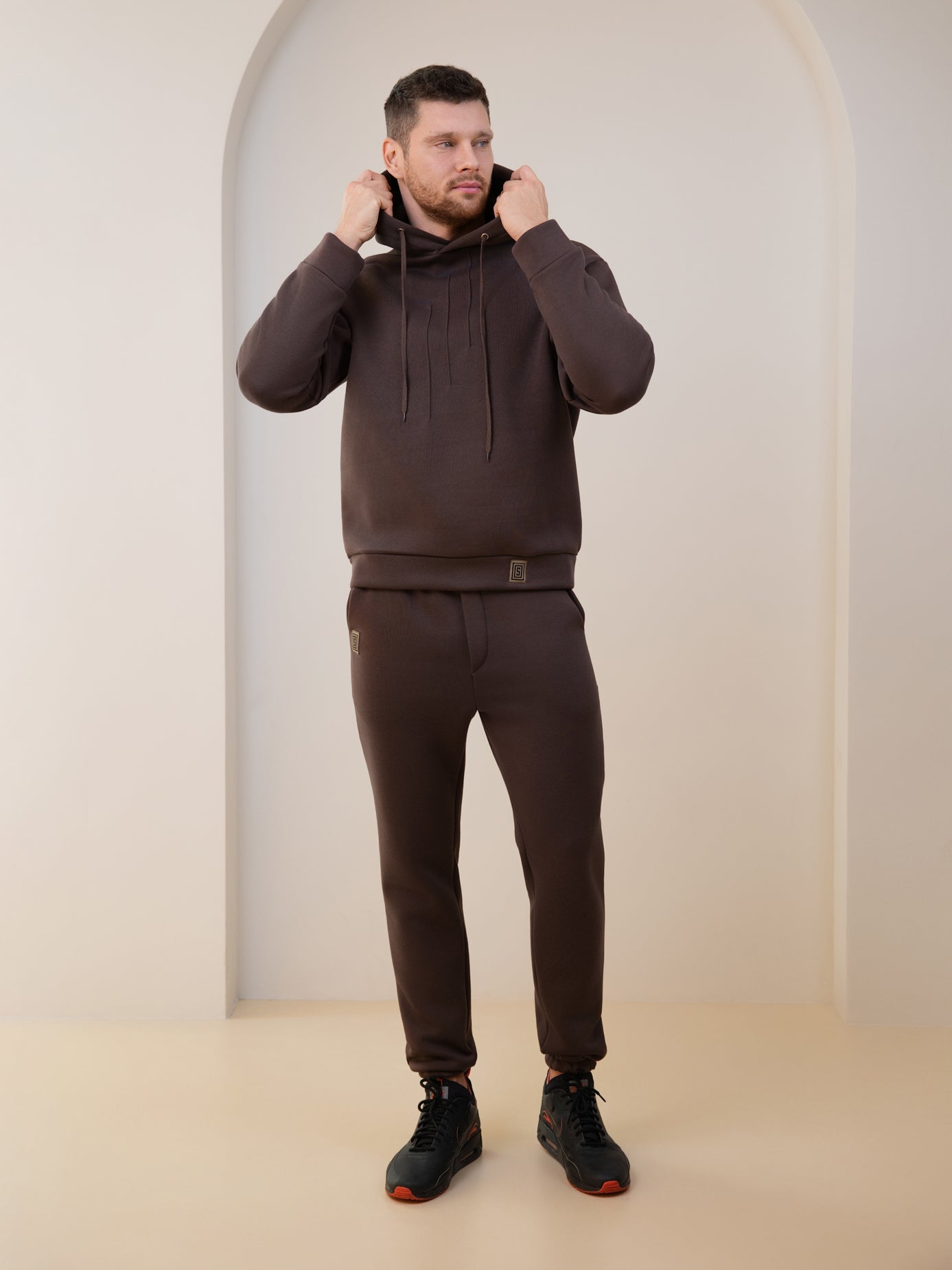 Chocolate Tracksuit ”Comfort“ with fluff