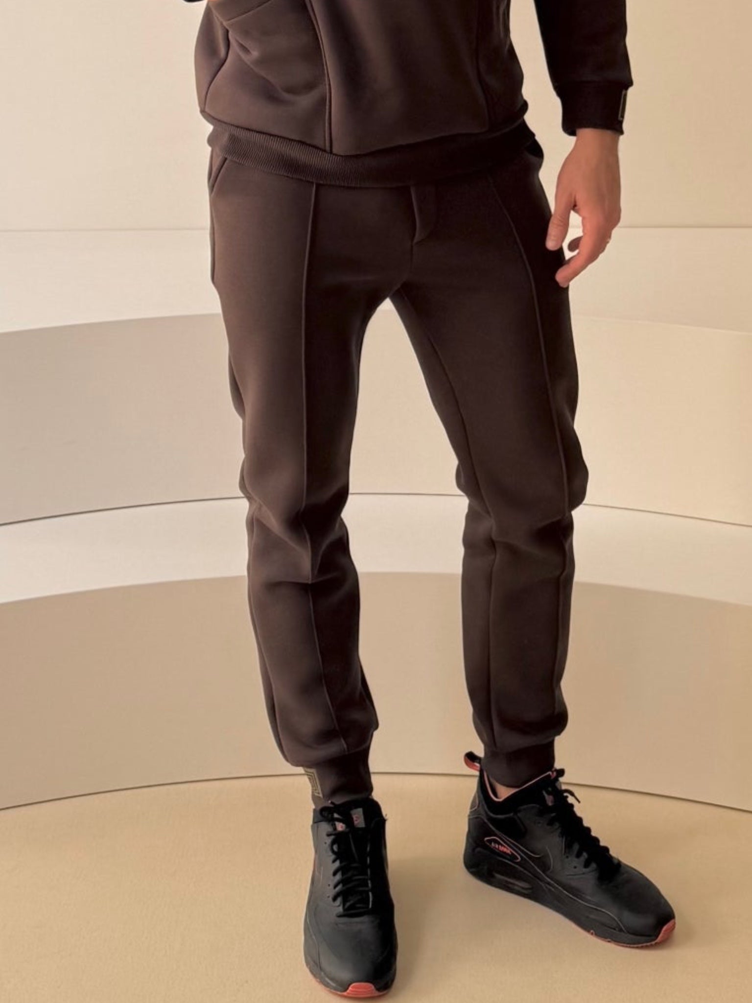 Laisvalaikio kelnės "Luxury" su pūkeliu (spalva pasirinktinai)