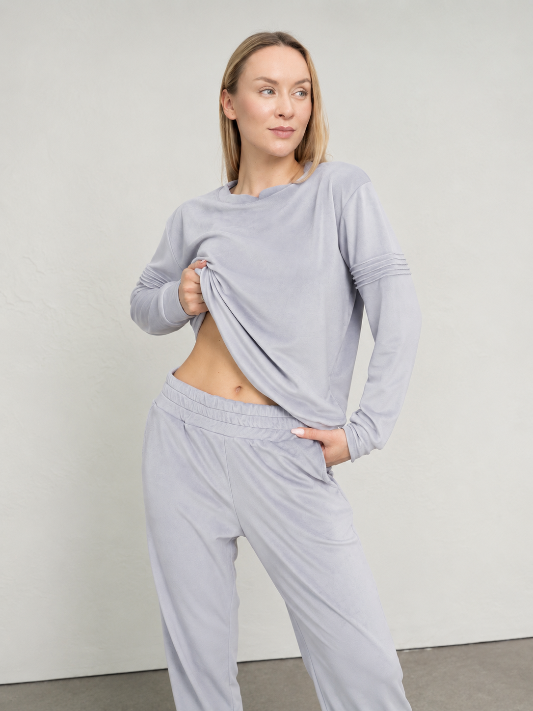 Velvet Tracksuit "Los Soft" 