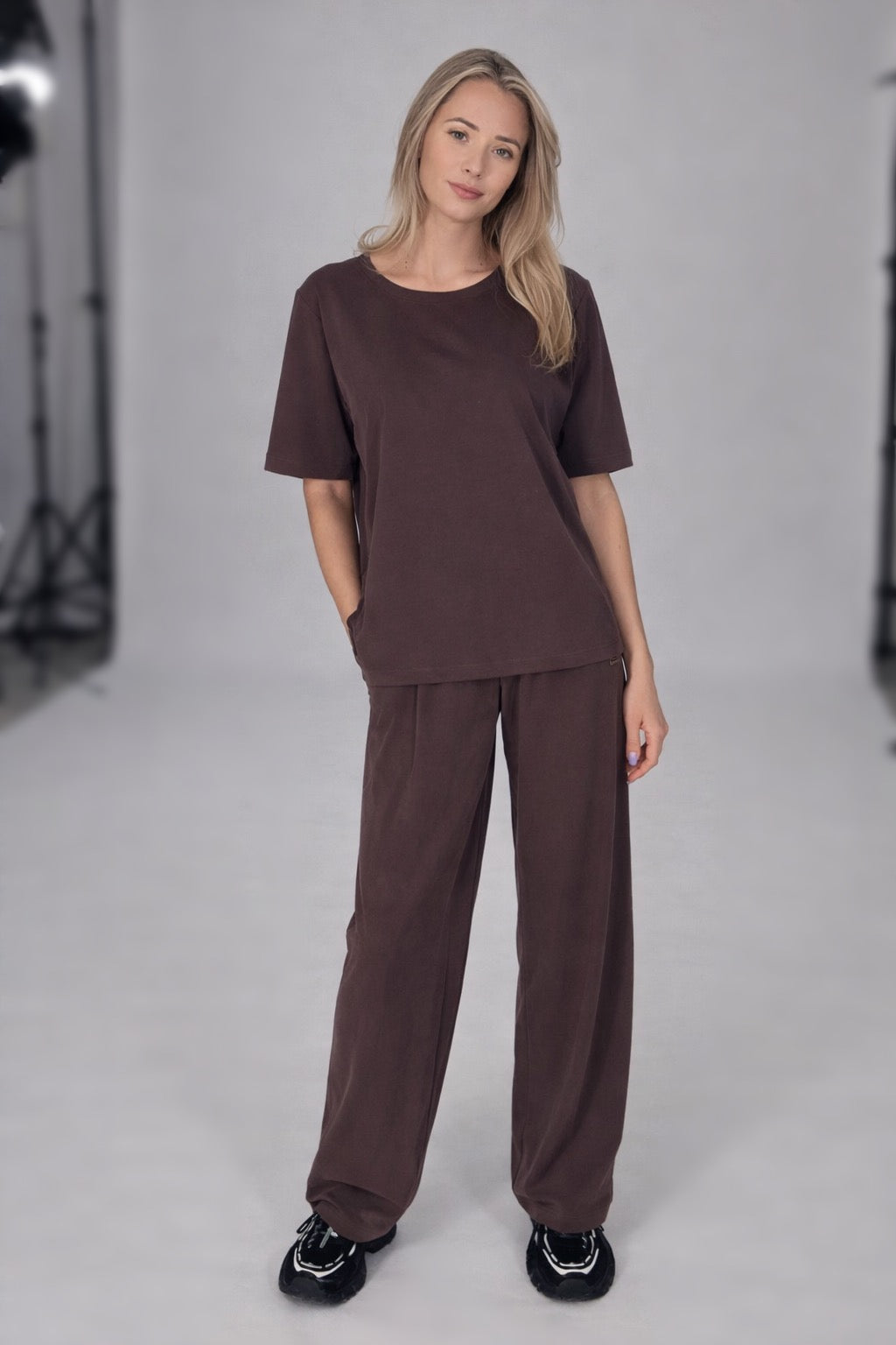 Chocolate Tracksuit "Aura" 