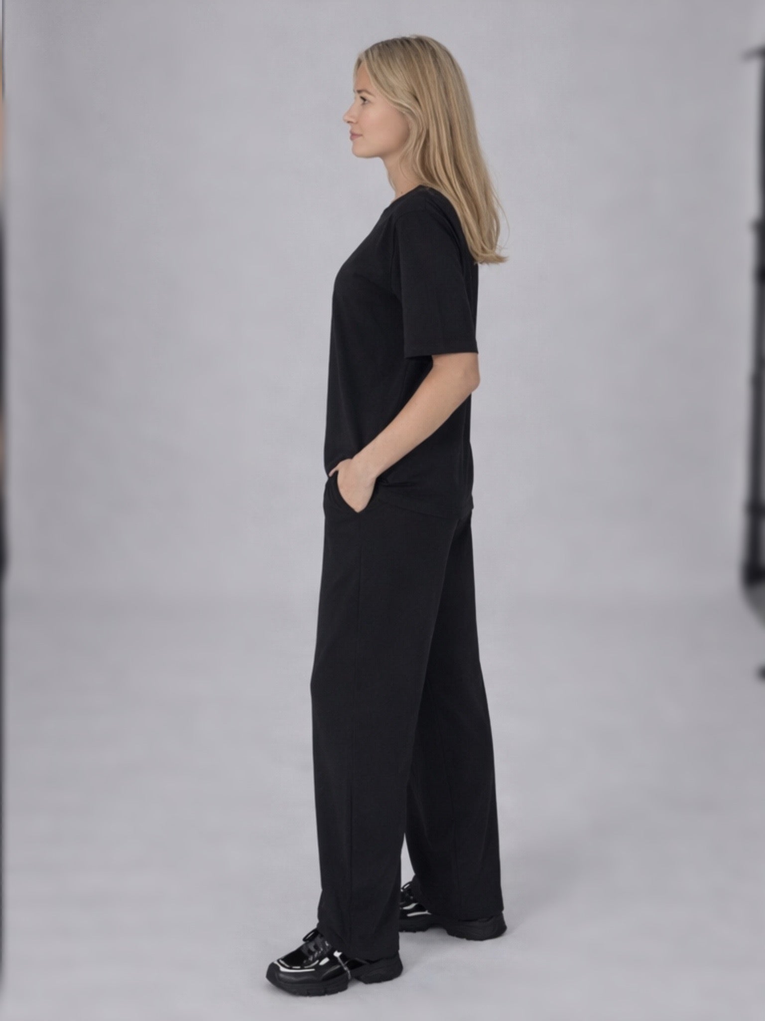 Chocolate Tracksuit "Aura" 