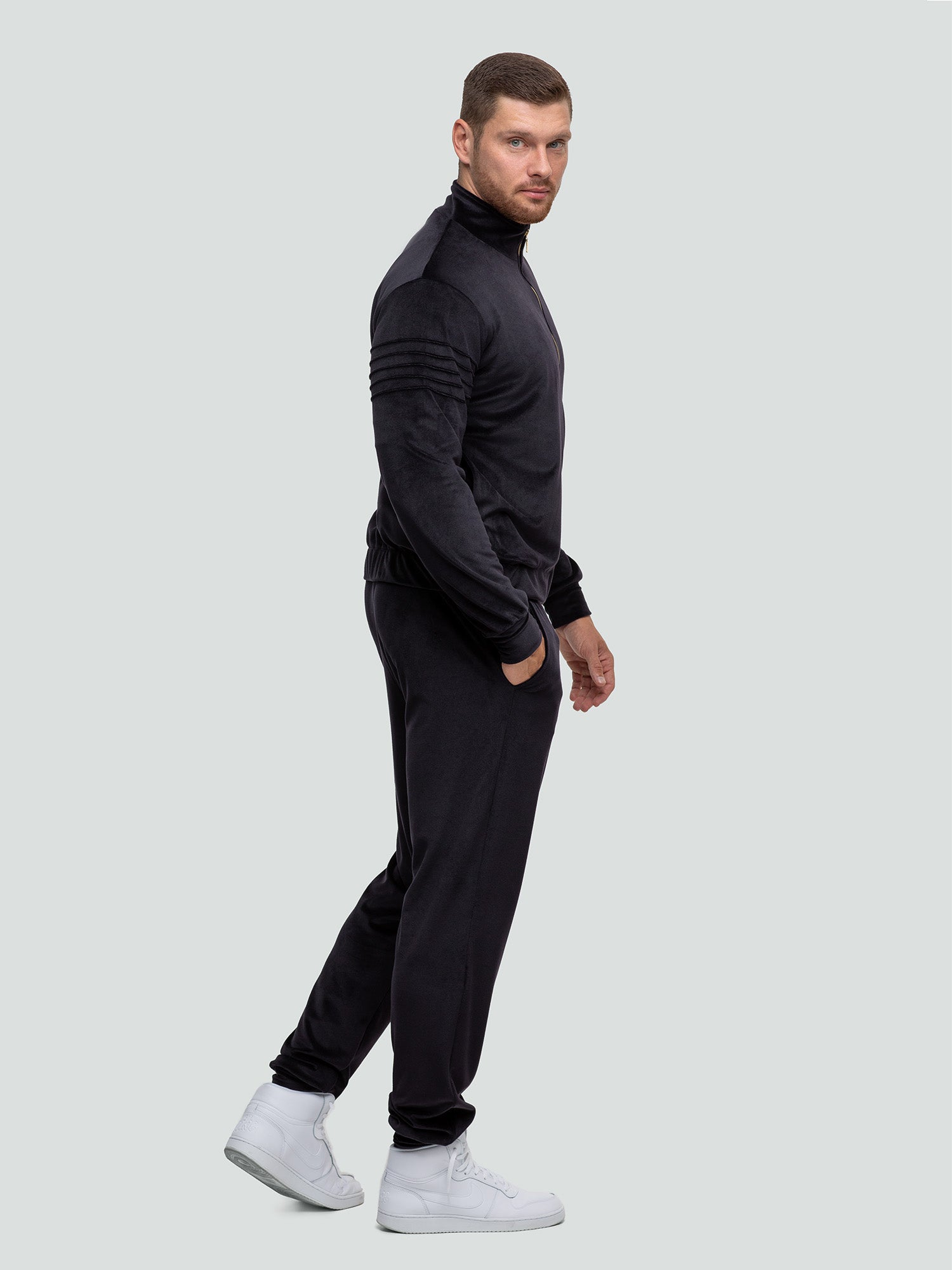 Велюровый костюм для отдыха "Soft black" 