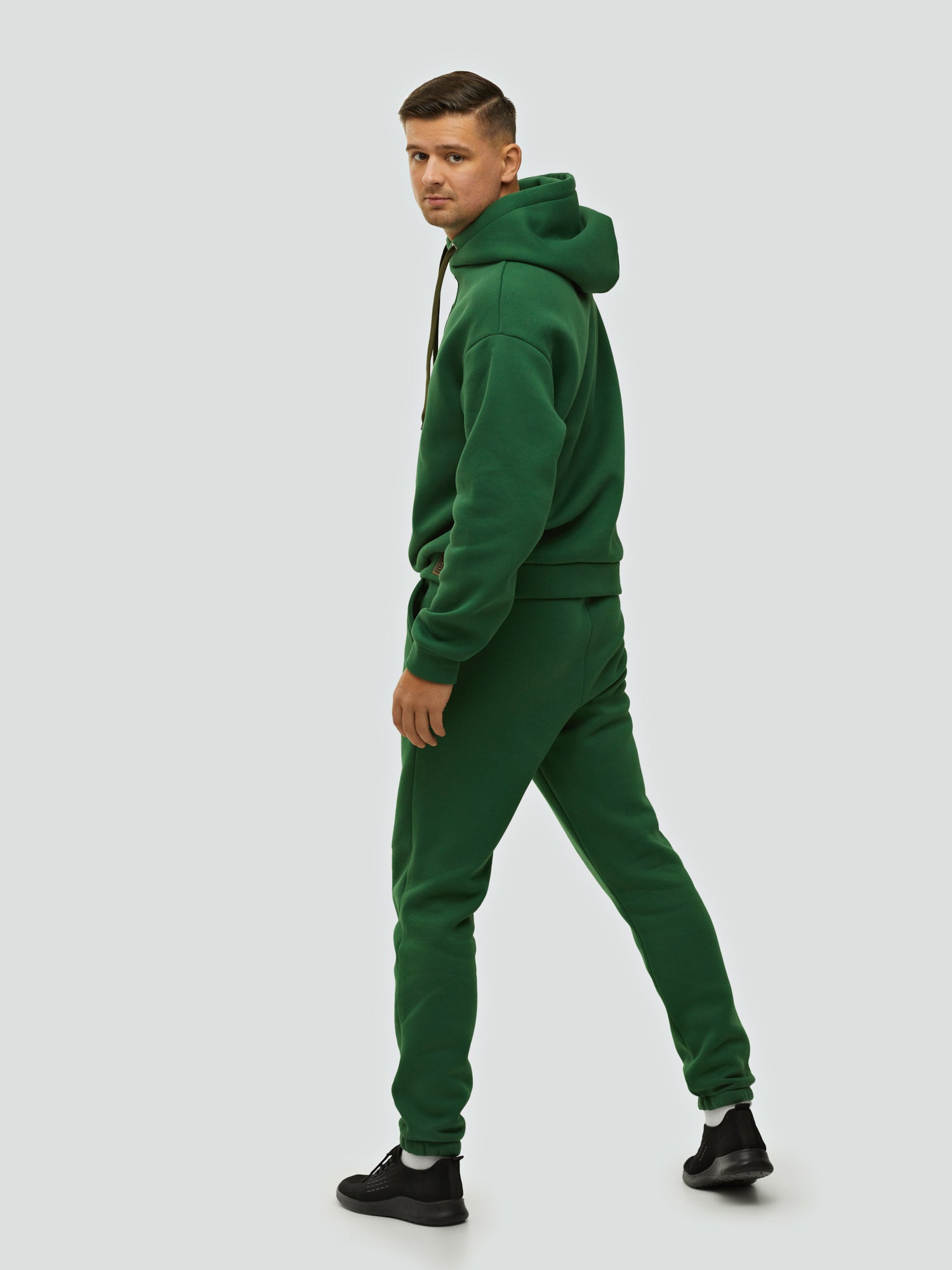 Зеленый спортивный костюм "Comfort" с начесом 